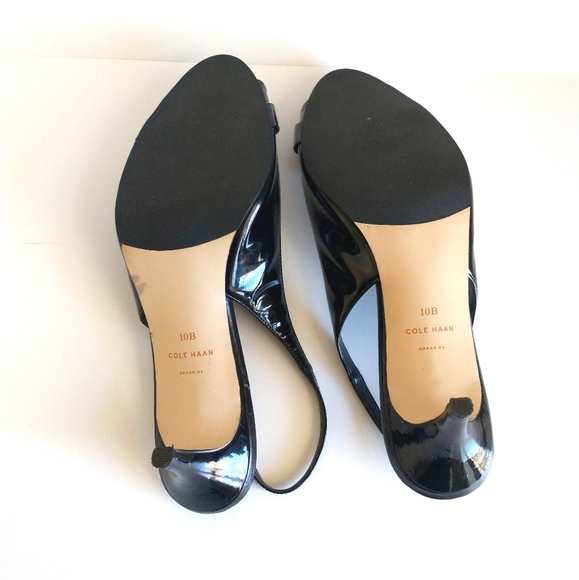 COLE HAAN Wilma Slingback Pump Heels - Picture 9 of 13